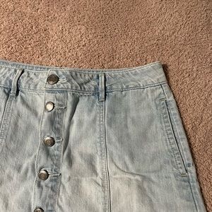 American Eagle Jean Button up skirt
